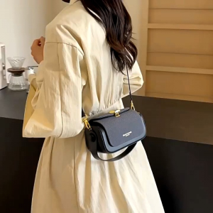 Tas Wanita Fashion Selempang Jinjing Model Terbaru
