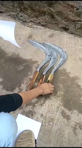 ARIT RUMPUT BAHAN BAJA ASLI SIAP PAKAI UDAH TAJAM