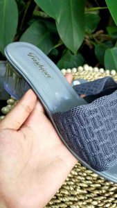 Panduan Memilih Sandal Rajut & Sandal Slop: Tips dan Trik