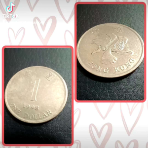 100% Authentic 1998 Hong Kong 1 Dollar Old Coin Fair n Good Condition *Catalogue #0207 *Actual Pictures Taken No Stock Photos *Free Shipping with tracking number Features Country: Hong Kong Period: Special Administrative Region 1993 - 2019 Coin type