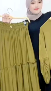 Setelan Crop Top Rok Susun Canda Setrok Wanita Jumbo Bahan Jersey Zoya