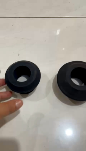 Karet Suport Shock Suzuki Futura APV Harga per 1 Pcs