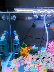 Hiasan aquarium dekorasi ornamen Shin Chan