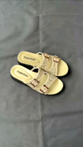 Sandal Wanita Terbaru: Gesper Hak 3cm & Korean Style
