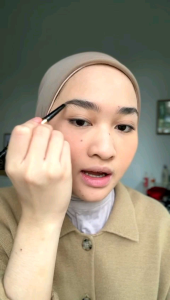 OiMiO Eyebrow Pencil 2in1 - Pensil Alis & Spoolie Waterproof | Expert Brow Syler 4 Warna
