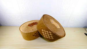 Peci Kulit Kayu Waru Motif Songkok Anyam Ketupat Kopiah Pria Laki-Laki Masa Kini Terbaru 2022 Termurah