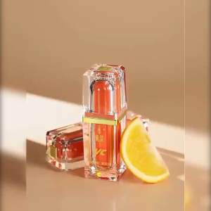 ✳️Ready Stock✳️ Five vitamin C tone-up cream VC BareFaced Cream vc五重维C素颜霜 亮白遮瑕隔离补水淡纹素颜霜持久不脱妆懒人霜