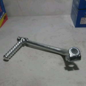 Kickstater engkolan selhan revo absolute blade