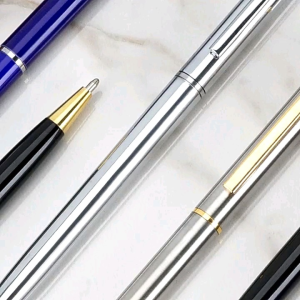 ปากกาลูกลื่น เหมาะสมกับพนักงาน office ทุกวัย ด้ามโลหะแบบหมุน