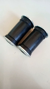 BOSH SAYAP BUSHING ARM MITSUBISHI L-300 DIESEL/ L-038 BAWAH