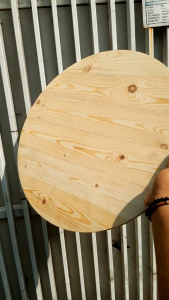 Papan Kayu Bulat Jati Belanda Diameter 50 Sudah Vernis