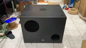 Beta Three B3 B118a 18\" Bandpass LF Active Speaker (1 PC)