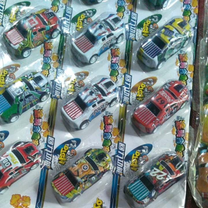 Isi 2 Mobil Pullback Tanpa Baterai Sesuai Variasi