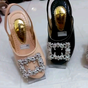 Sandal Anak Perempuan Bapau Gesper Tali WL 08