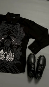 KEMEJA BATIK SLIMFIT PRIA MODERN||KEMEJA BATIK SOLO HALUS DENGAN LAPISAN FURING||KEMEJA BATIK PRIA LENGAN PANJANG BATIK MODERN