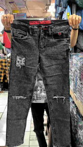 Celana jeans pria sobek sobek / Celana sobek Distroy Sobek Riped Lutut