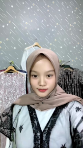 Outer Brukat Kondangan: Desain Elegan & Bahan Tulle