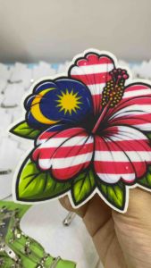 PIN BUNGA RAYA MERDEKA FELT KERONGSANG LOVE MADANI BENDERA