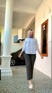 Celana Kerja Kantoran Wanita: Pilihan Celana Formal Lurus & Model Sabuk Resleting Depan