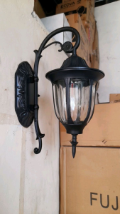 Garansi Lampu dinding Outdoor waterproof Kode 1007 R/S Hitam Tahan Air - Anti Karat