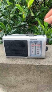 Radio để bàn AudioComm RAD-T207S hoạt động hoàn hảo