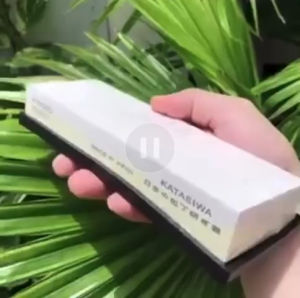 Đá mài dao Nhật hiệu katashiwa độ mịn 3000-8000 có đế chống trượt mài rất nhanh bén