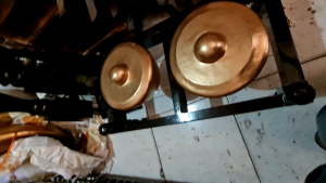 BONANG JARANAN + MEJA/RANCAK