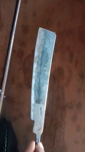 pisau berkebun baja isen super tajam