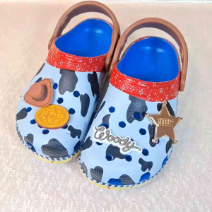 Crocs Toy Story Buzz Woody / Sandal Crocs Toy Story  Anak -Anak