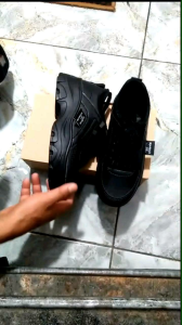 Sepatu Sneaker Sepatu Cewek Sepatu Sekolah Sepatu Hitam Kasual SIZE 36-40