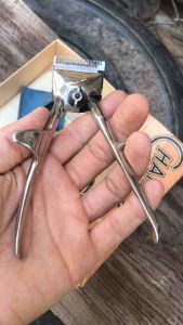 Old Hair Clipper Made in England กรรไกรตัดผมของอังกฤษ ปัตตาเลี่ยนรุ่นเก่า