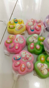 mainan squishy paw lucu