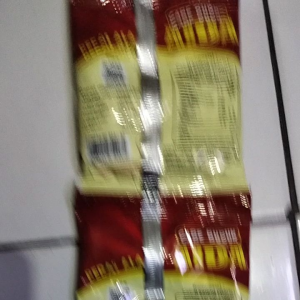 Aida cabe bubuk pedas alami 25 gr. cocok untuk berbagai jenis cemilan kering maupun basah.