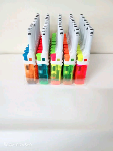 Candy Colour Transparent Family Kitchen Lighter (Random)