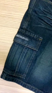 สำรวจรายละเอียดของ "ขาสั้นกระเป๋ากล่องไม่ยืดผ้าสโนสุดนิยม💯😊