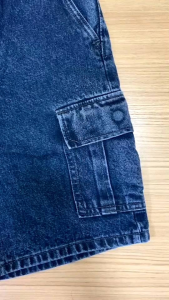 ขาสั้นกระเป๋ากล่องเป้าซิปผ้าสโนไม่ยืดสุดนิยม