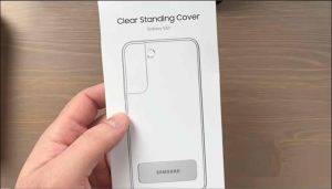 Chính hãng-Ốp lưng trong suốt tích hợp chân chống Clear Standing Cover cho Galaxy S22+