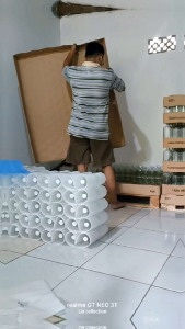 Paket 8 botol kaca 1liter+tutup/botol jamu/botol bensin eceran