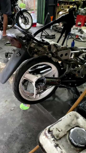 KNALPOT SUZUKI SATRIA 2TAK HIU/LUMBA STANDAR RACING TAMENG