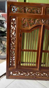 Pigura Krepyak Cermin Ukiran Kayu Jati 90x80