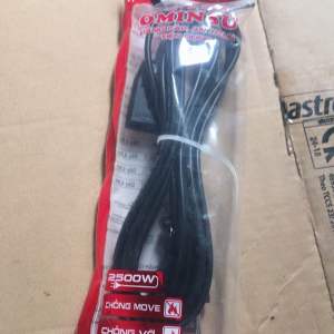 Phích cắm âm liền dây dài 4.5m chịu tải 2500w ominsu