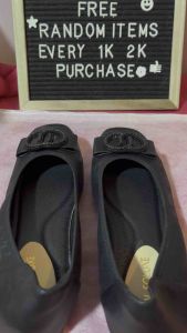 RW SoLuxe Elegant Black Flat Shoes for Ladies Size 10