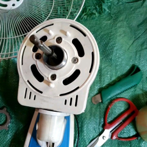 Combo 3 Cái Khoá Vặn Lồng  Tán Vặn Lồng Bằng Nhôm Phụ Tùng Quạt Điện