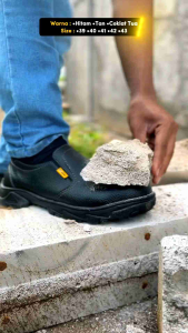 Sepatu Safety Ujung Besi Sepatu Outdoor Pria Model Slop Flexibel Trendy G-25