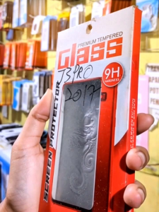 Premium Tempered Glass J3 Pro 2017 - Kaca Pelindung Layar 9H