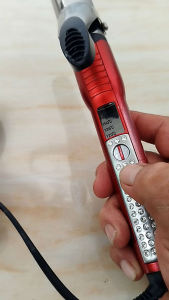 Máy uốn tạo kiểu tóc VIDAL SASSOON VSI-3230/RJ hàng bãi Nhật