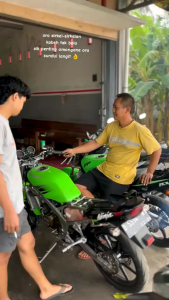 Knalpot Racing Kawasaki Ninja R: Suara Super Garing & Kualitas Tinggi