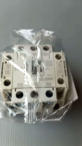 Kontaktor Mitsubishi 32a 3p S-T21 220vac Pengganti (S-N21)