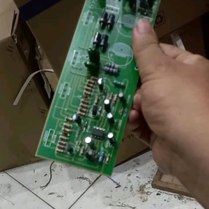 mach công suất 4 sò