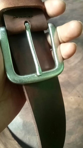 Ikat Pinggang Kulit Asli Pria: Desain Kasual & Kualitas Terbaik